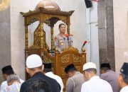 Kapolrestabes Makassar Ajak Warga Perkuat Peran Keluarga dan Kamtibmas Lewat Safari Subuh