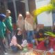 Bhabinkamtibmas Kelurahan Jongaya Perkuat Sinergi dengan Warga Melalui Pengamanan Pasar Murah