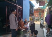 Dari Lorong ke Lorong, KA SPKT Vahrur Rasyid Pimpin Patroli Pagi Berikan Himbauan Kamtibmas kepada Warga