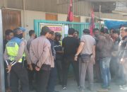 Personel Polsek Biringkanaya Kawal Aksi Unjuk Rasa dari Serikat Karyawan 