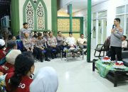 Duduk Bersama Warga Mario, Kapolrestabes Makassar Serap Keluhan soal Kamtibmas