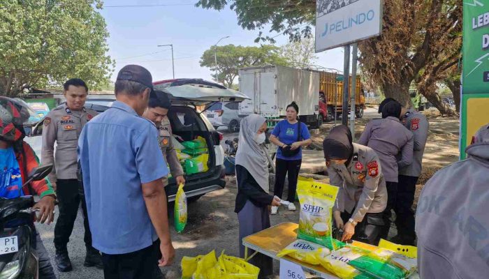 Bantu Meringankan Beban Masyarakat, Biro SDM Polda Sulsel Jual Beras SPHP Rp. 56.500 Per Karung