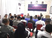 Perkuat Pelayanan Prima, Kapolsek Rappocini Tekankan Disiplin dan Respons Cepat Aduan Warga