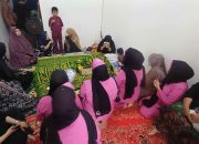 Wujud Empati dan Solidaritas, Personel Polsek Rappocini Bersama Bhayangkari Melayat ke Rumah Duka Aipda Andi Wahyudin, S.E.