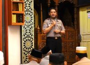 Subuh Keliling, Kapolrestabes Makassar Ajak Warga Perkuat Kamtibmas dan Memakmurkan Masjid