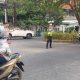 Polsek Rappocini Laksanakan Pengaturan Lalu Lintas Pagi Hari, Wujudkan Kelancaran Dan Keselamatan Berlalu Lintas